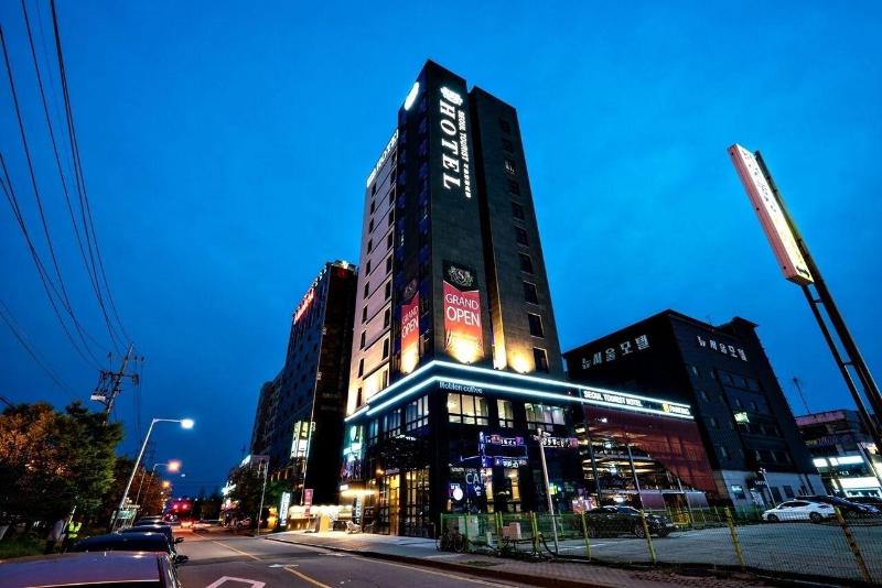 Siheung Seoul Tourist Hotel image