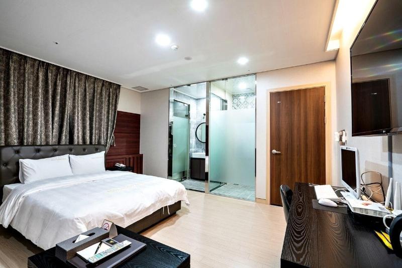 Siheung Seoul Tourist Hotel image