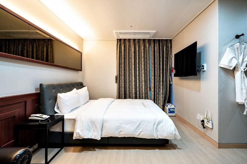 Siheung Seoul Tourist Hotel image