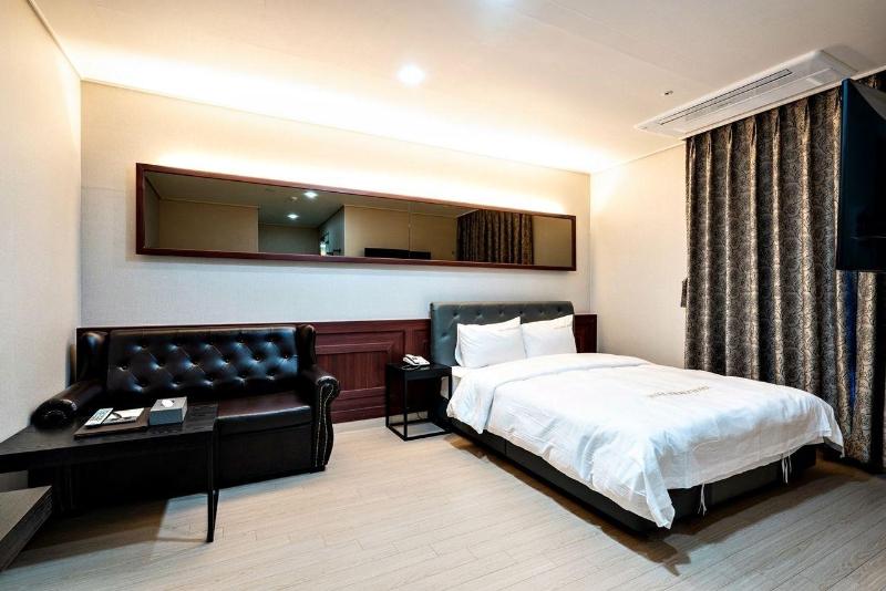Siheung Seoul Tourist Hotel image