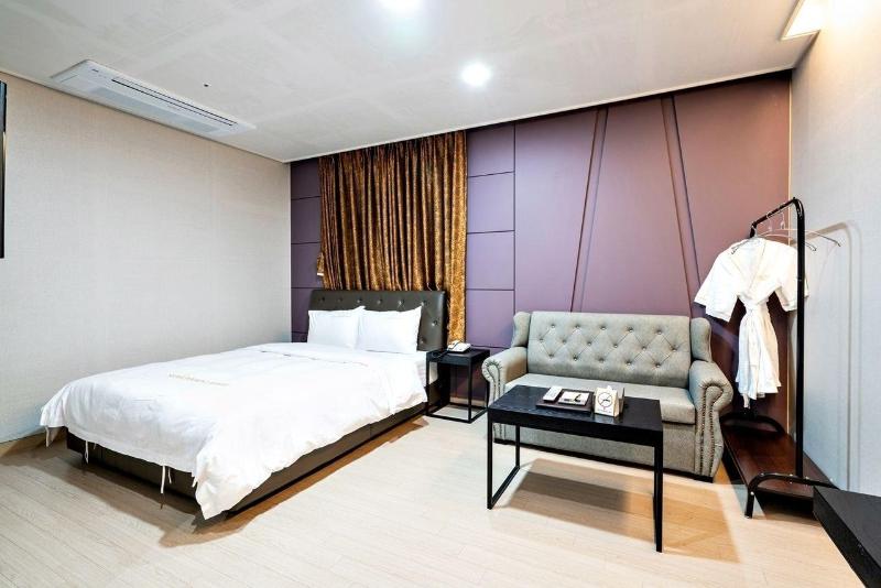 Siheung Seoul Tourist Hotel image