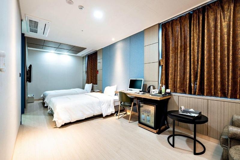 Siheung Seoul Tourist Hotel image
