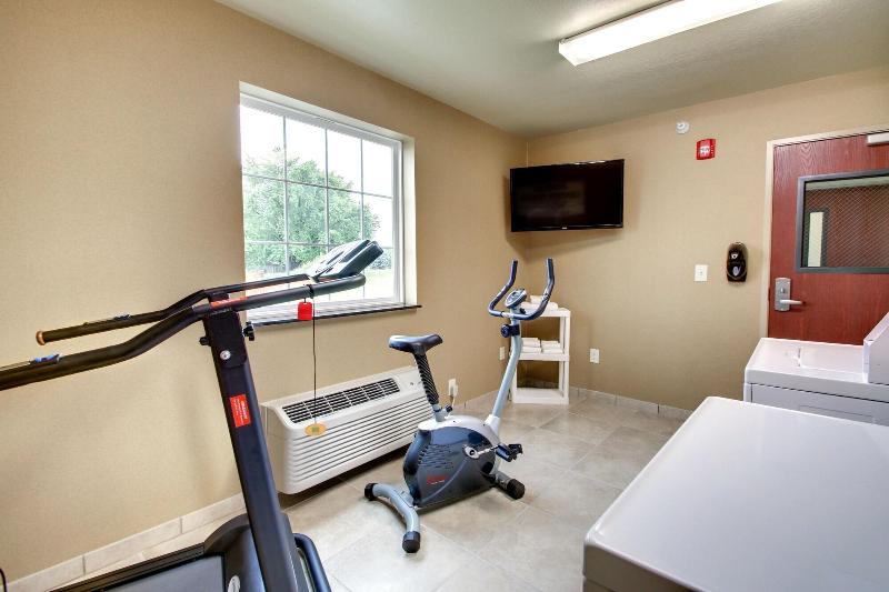 Cobblestone Inn & Suites - Schuyler image