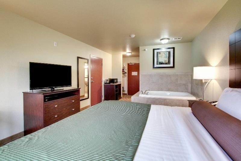 Cobblestone Inn & Suites - Schuyler image