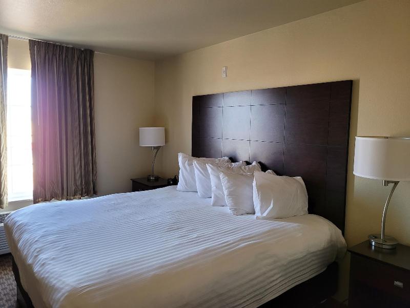 Cobblestone Inn & Suites - Schuyler image
