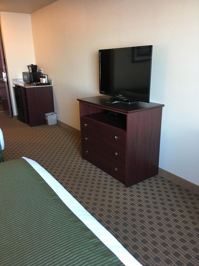 Cobblestone Inn & Suites - Steele image