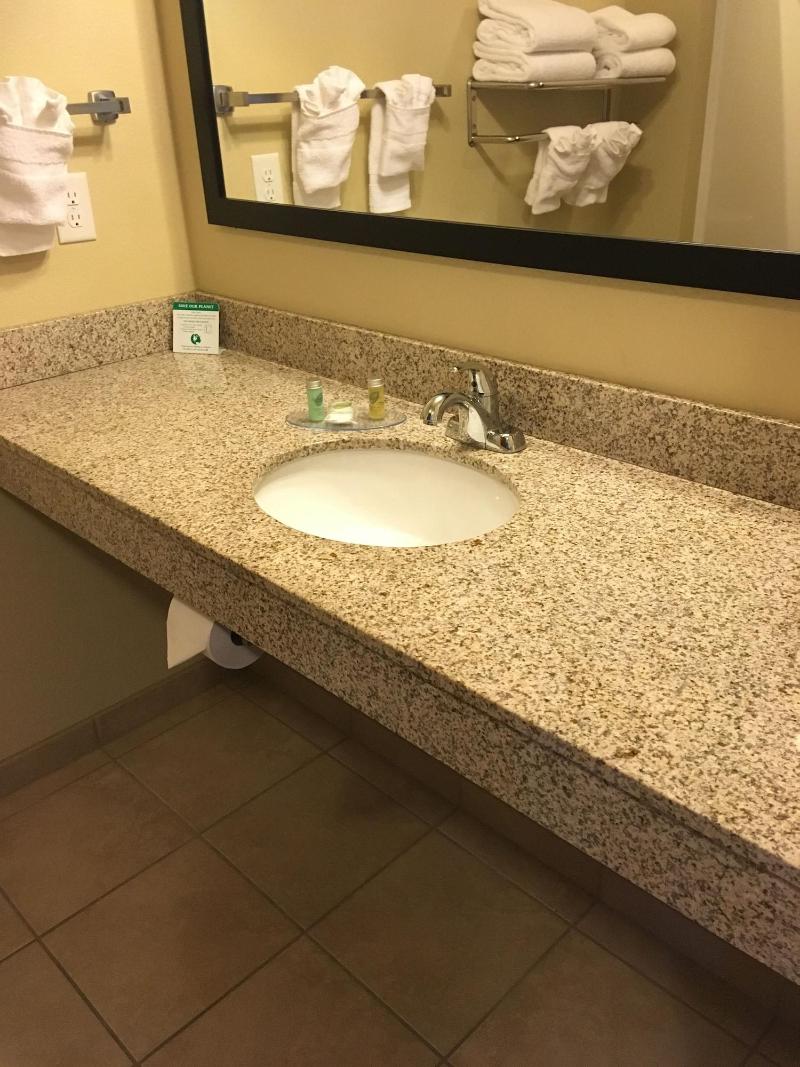 Cobblestone Inn & Suites - Steele image