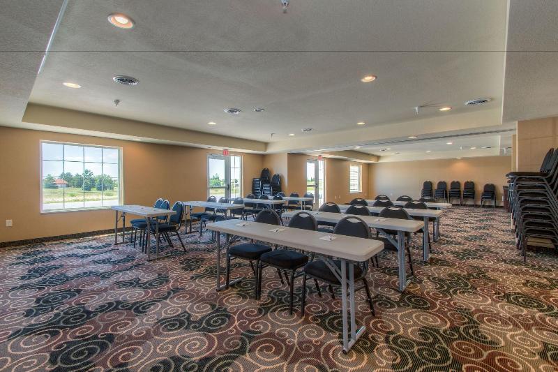 Cobblestone Inn & Suites - Wray image