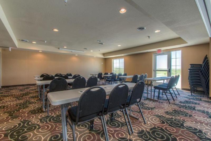 Cobblestone Inn & Suites - Wray image