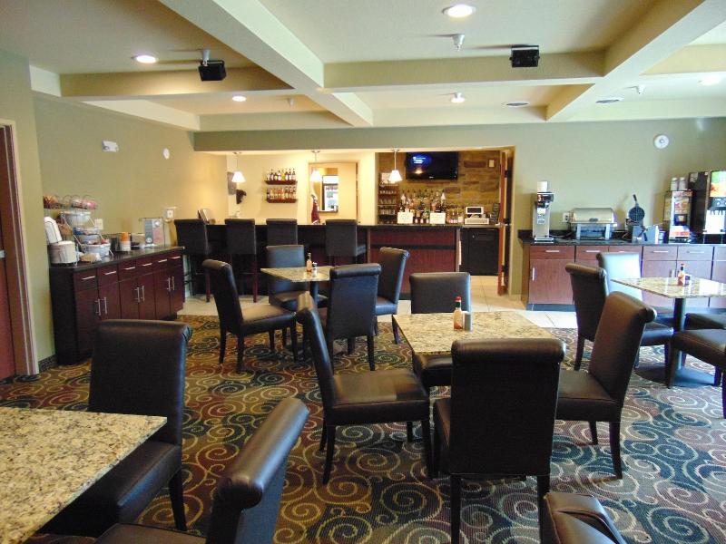 Cobblestone Inn & Suites - Wray image 1