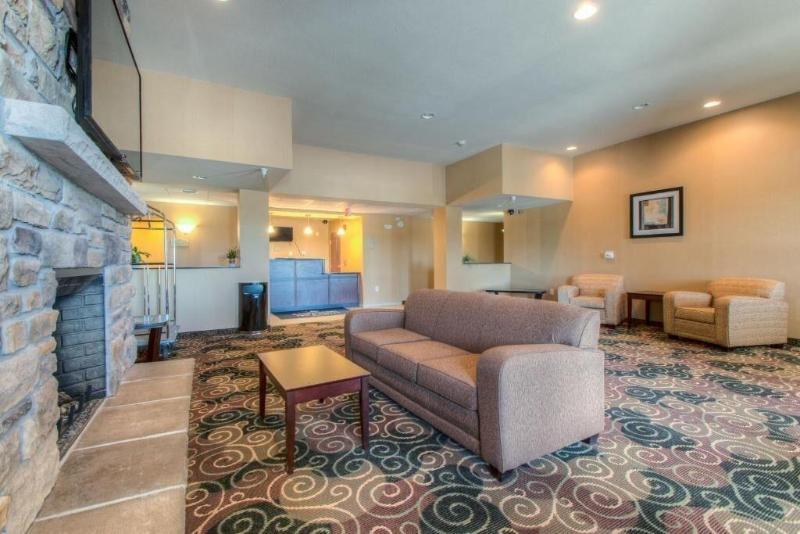 Cobblestone Inn & Suites - Wray image