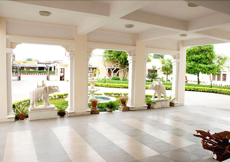 Singrauli Place Heritage Hotel — exterior view