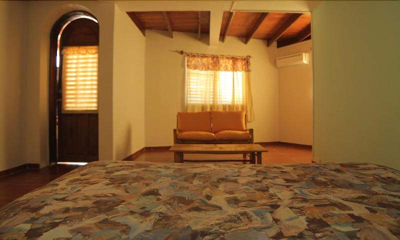Colin's Hotel — photo 3