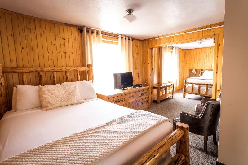 Colter's Lodge image 10