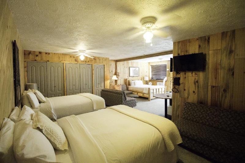 Colter's Lodge image