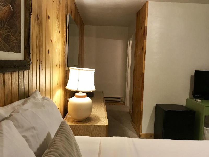 Colter's Lodge image