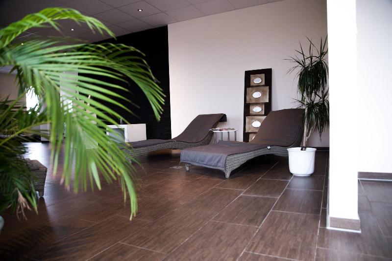 Sky Hotel Cloppenburg image