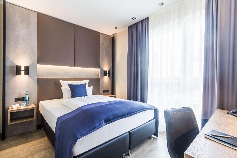 Sky Hotel Cloppenburg image