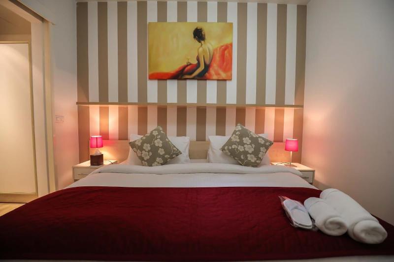 Sky Suites image