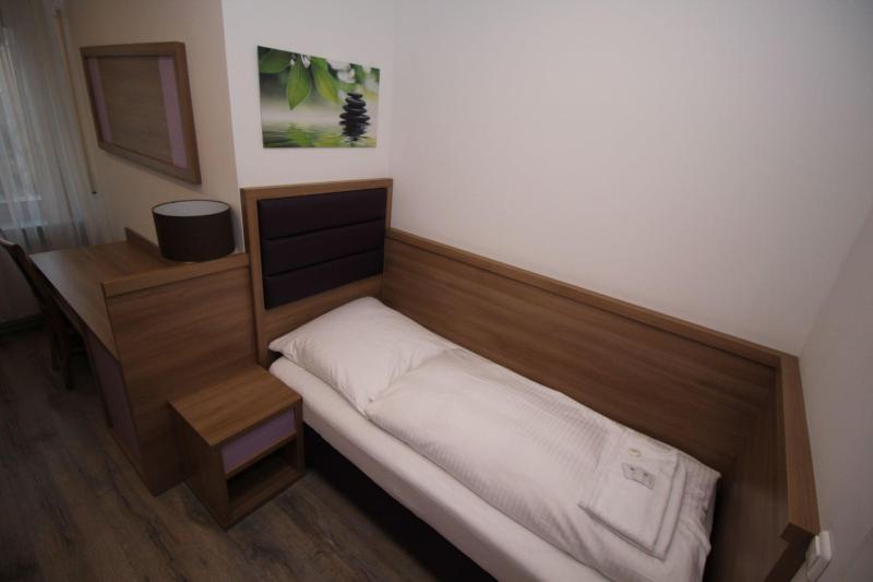 Slamba Hostel Augsburg image