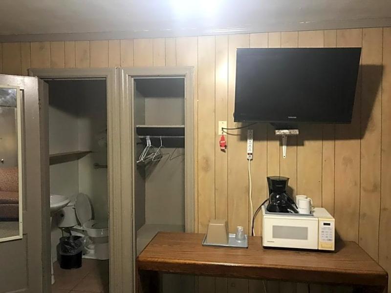 Cooper Motel