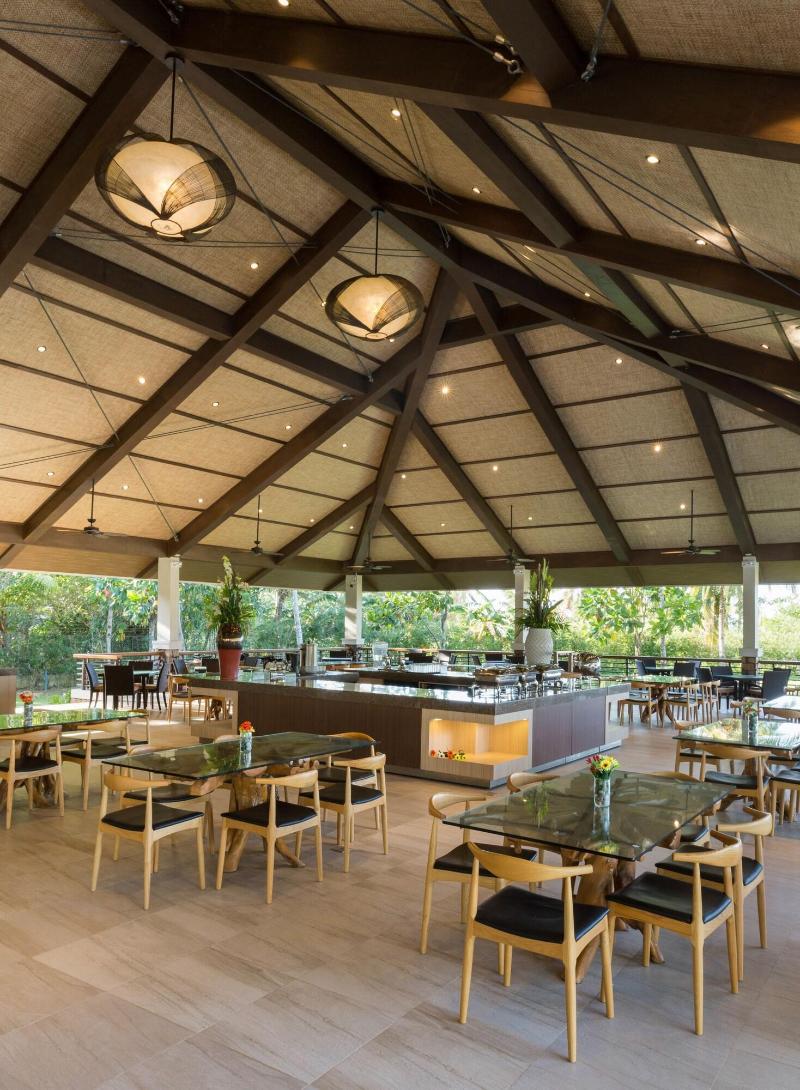 Solina Beach & Nature Resort image 1