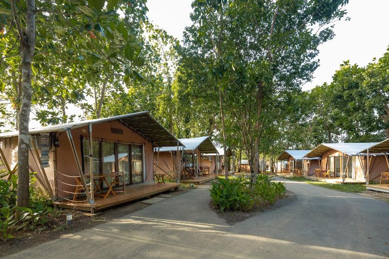 Solina Beach & Nature Resort image