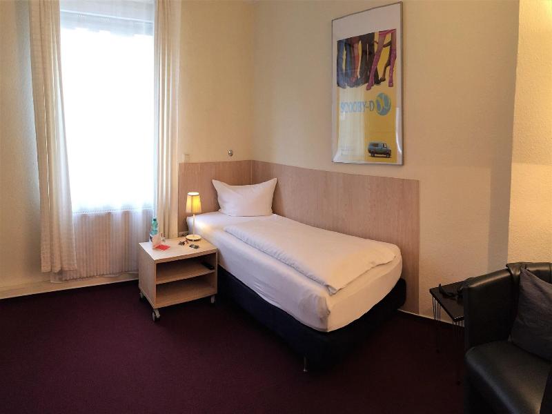 Hotel Weidenhof image