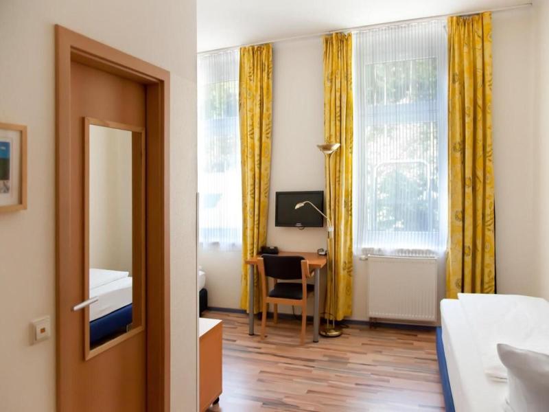 Hotel Weidenhof image