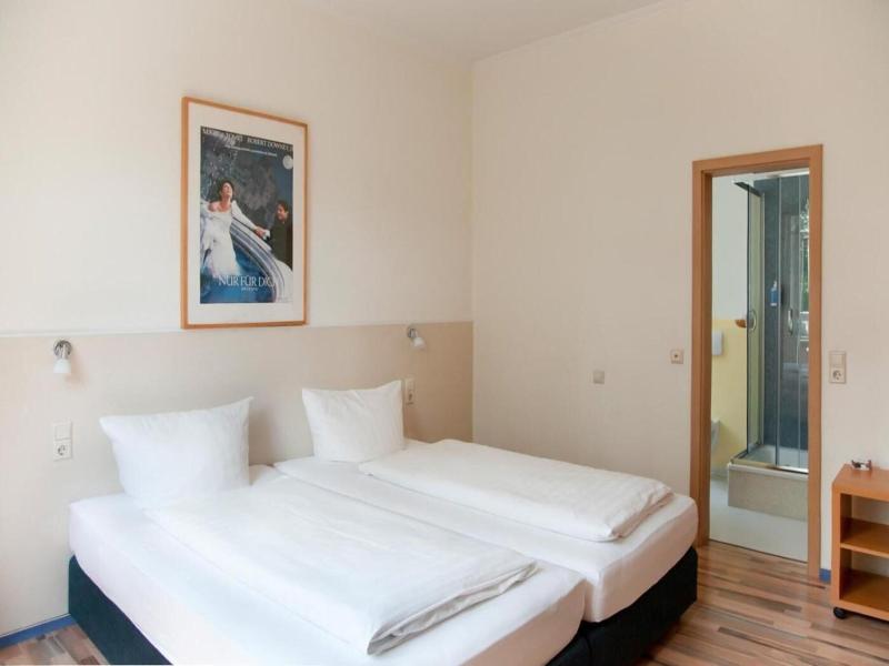 Hotel Weidenhof image