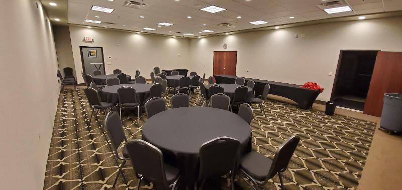 Cottonwood Inn And Conference Center image