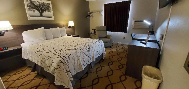 Cottonwood Inn And Conference Center image
