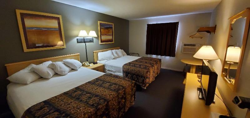 Cottonwood Inn And Conference Center image