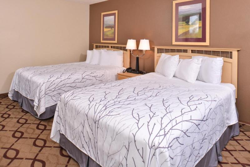 Cottonwood Inn And Conference Center image