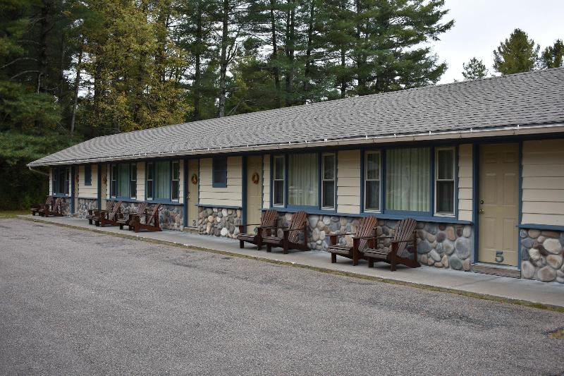 Country Club Motel — photo 4