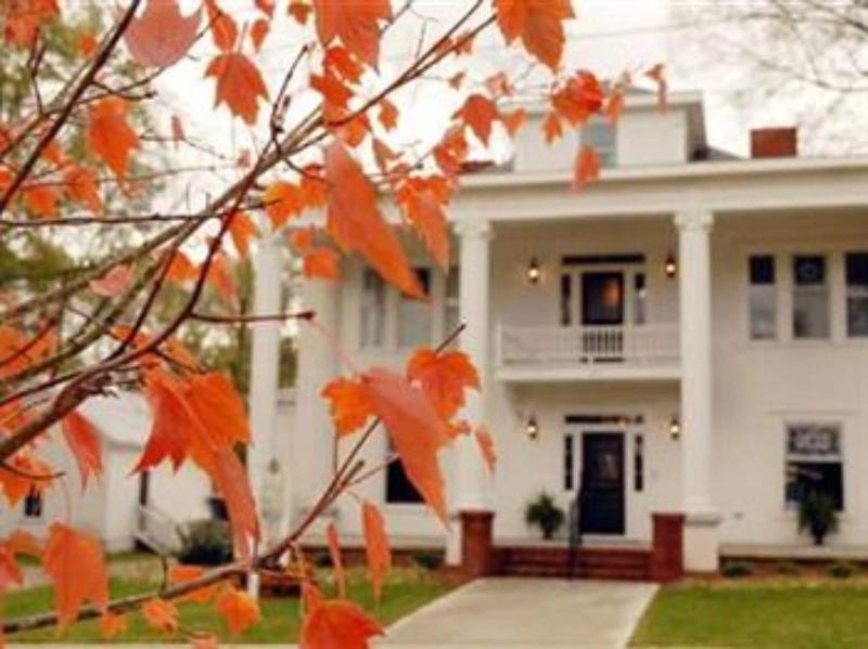 Sparrow Hill Inn image