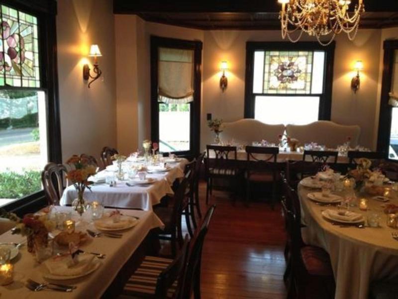 Sparrow Hill Inn image