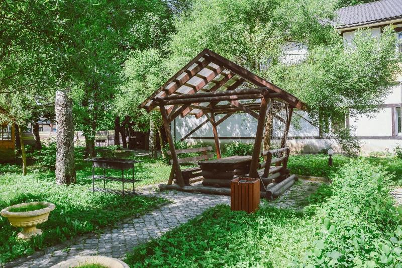 Country Hotel Hvoinyi — main photo