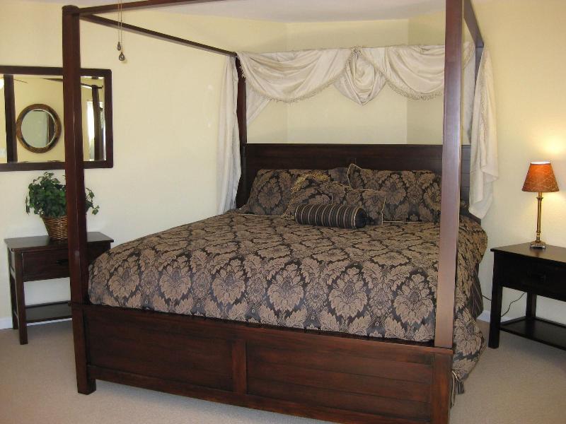 Square Inn image