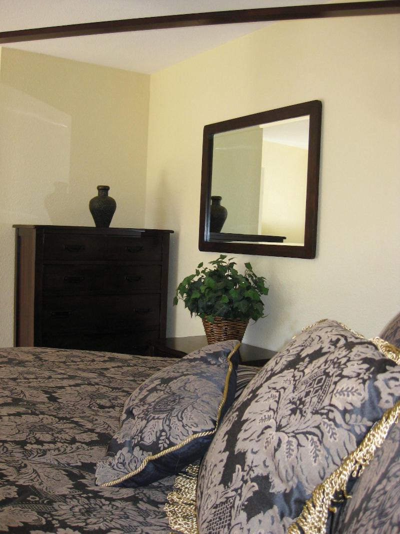 Square Inn image