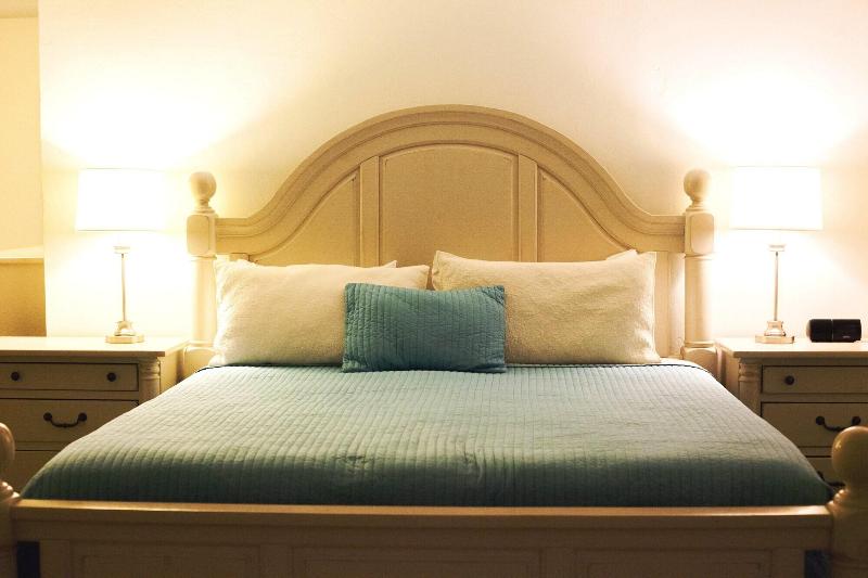 Square Inn image