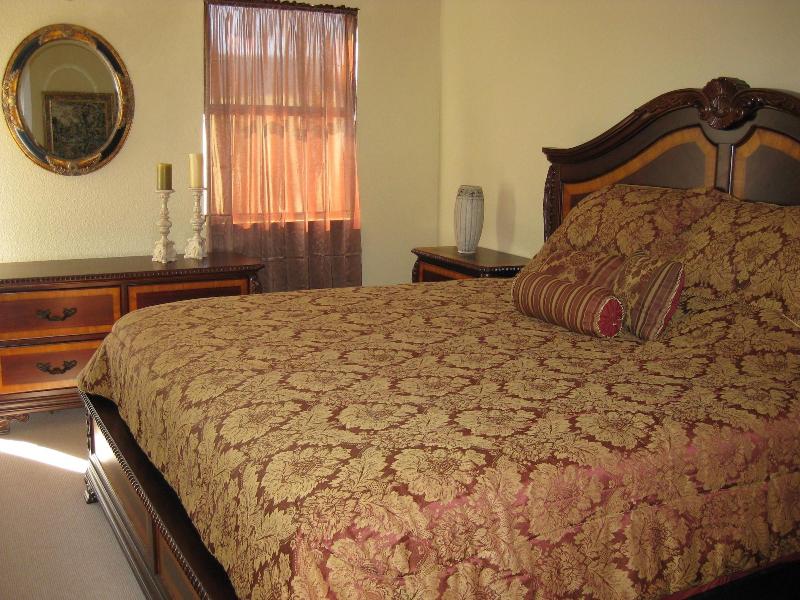 Square Inn image