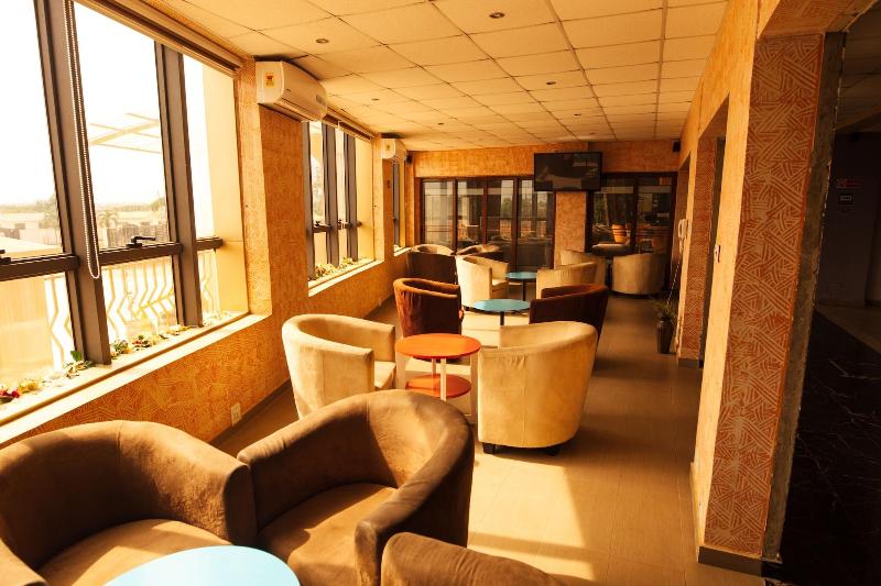 Crismon Hotel image