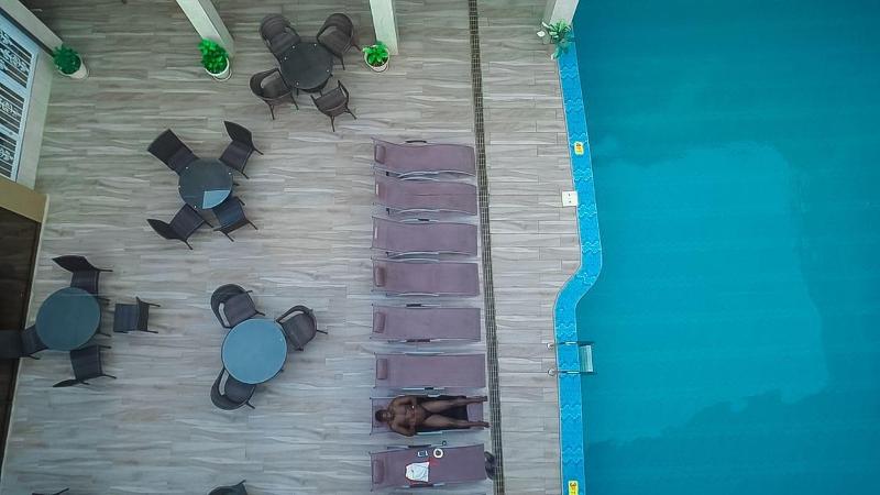 Crismon Hotel image