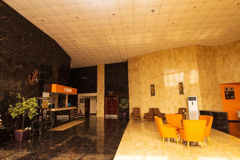Crismon Hotel image