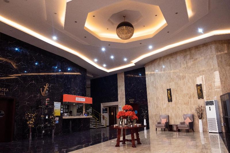 Crismon Hotel image