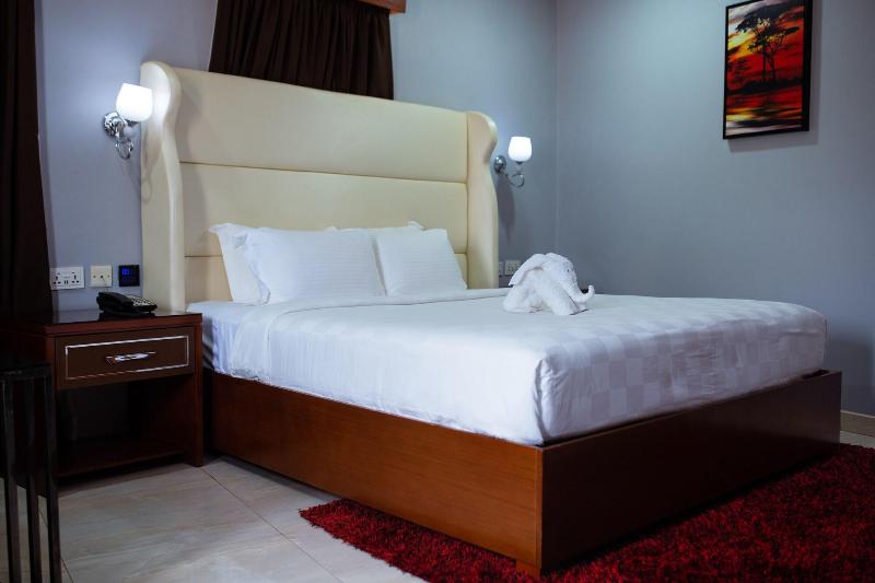 Crismon Hotel image