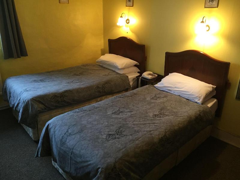 Cross Keys Hotel image