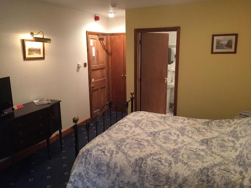 Cross Keys Hotel image