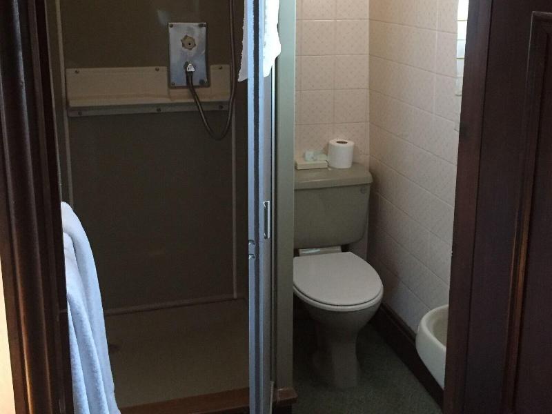 Cross Keys Hotel image